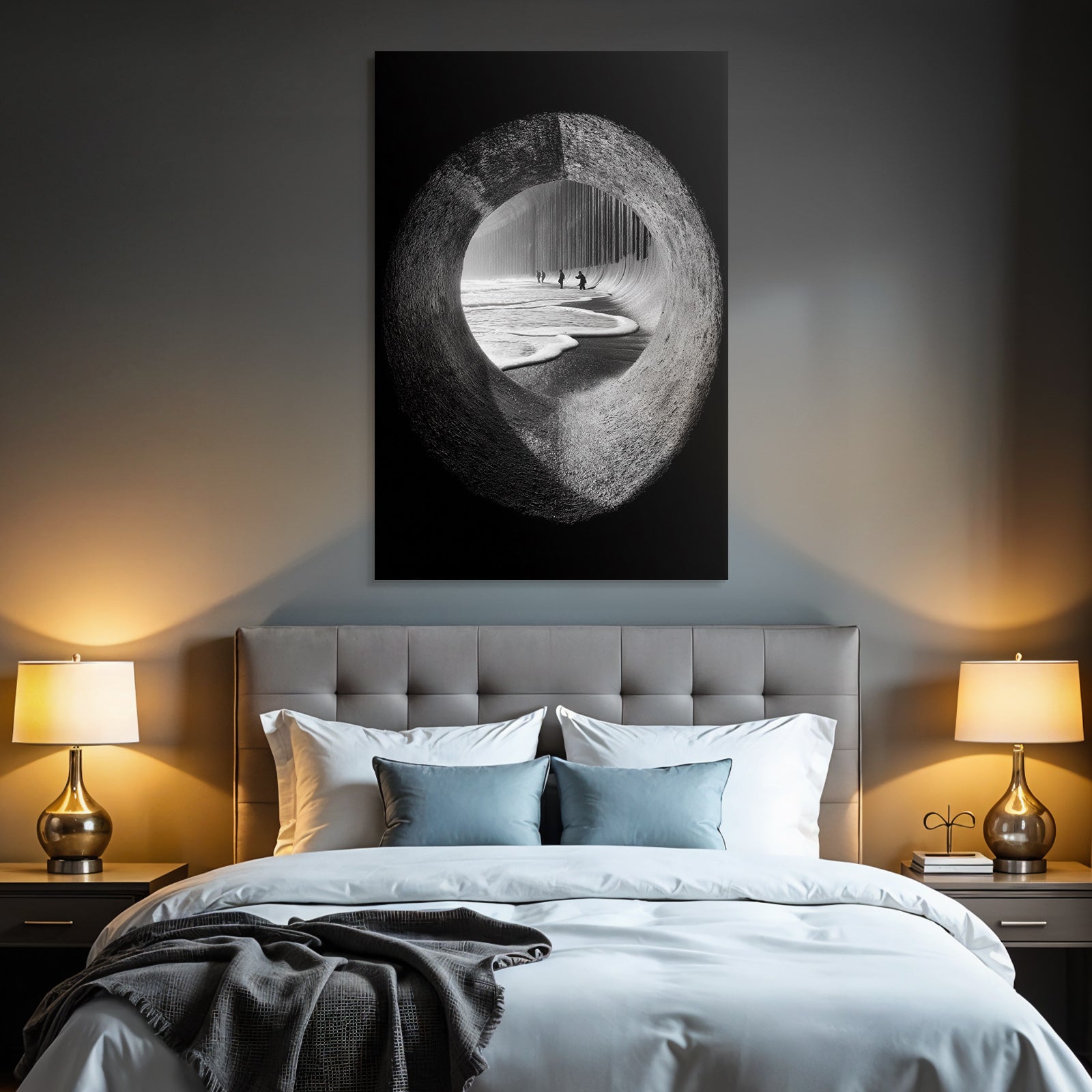 Schwarzweiss Foto Aussicht Durch Ein Loch Am Strand Mit Leuten Und Wellen