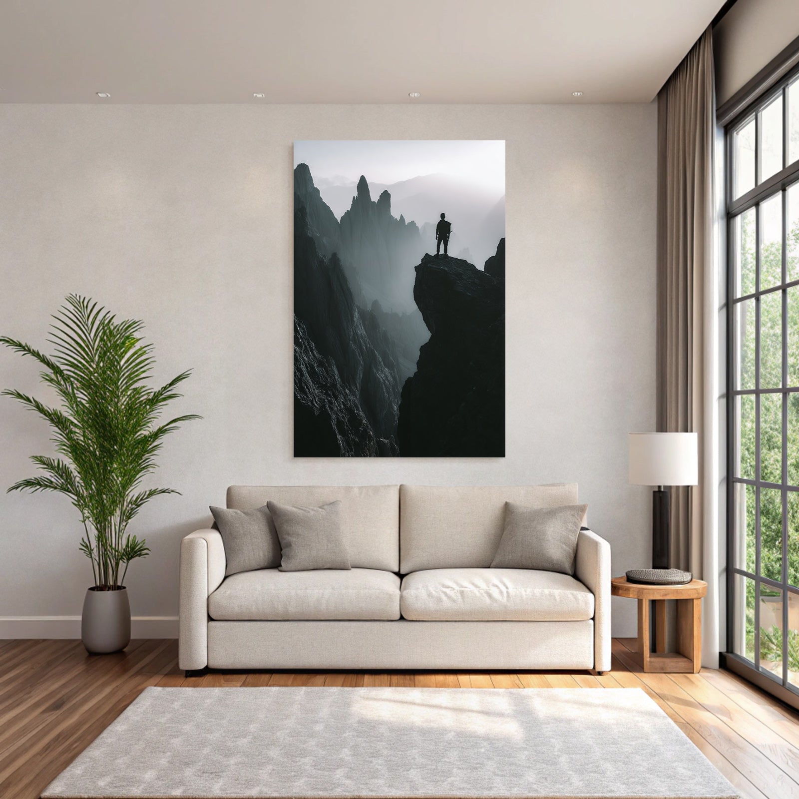 Silhouette Einer Person Auf Einer Klippe Mit Berglandschaft Im Nebel