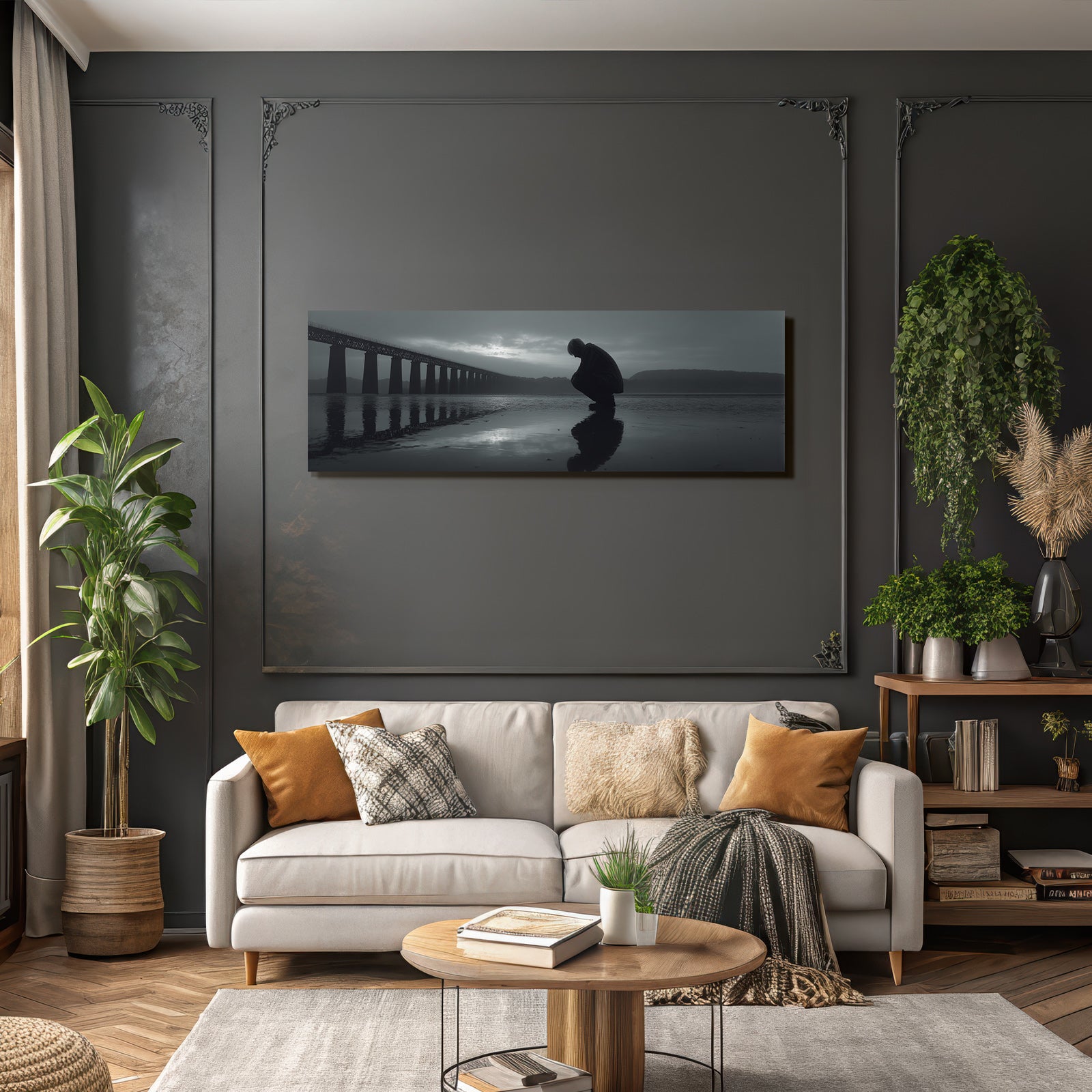 Silhouette Am Brueckenufer Im Abendlicht