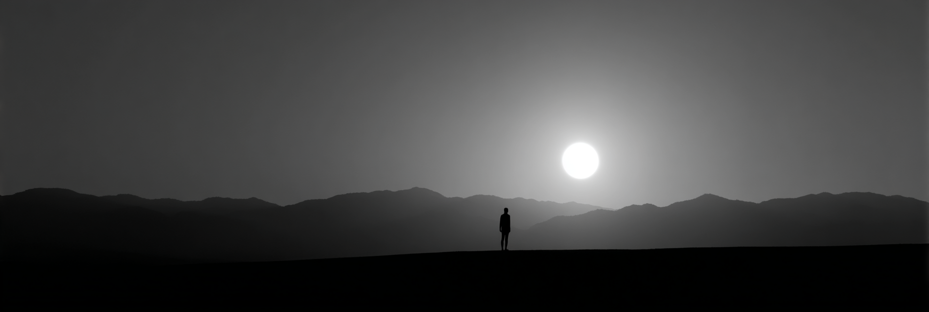 Silhouette Person Landschaft Sonne Monochrom | Fotografie | Kunstgattungen