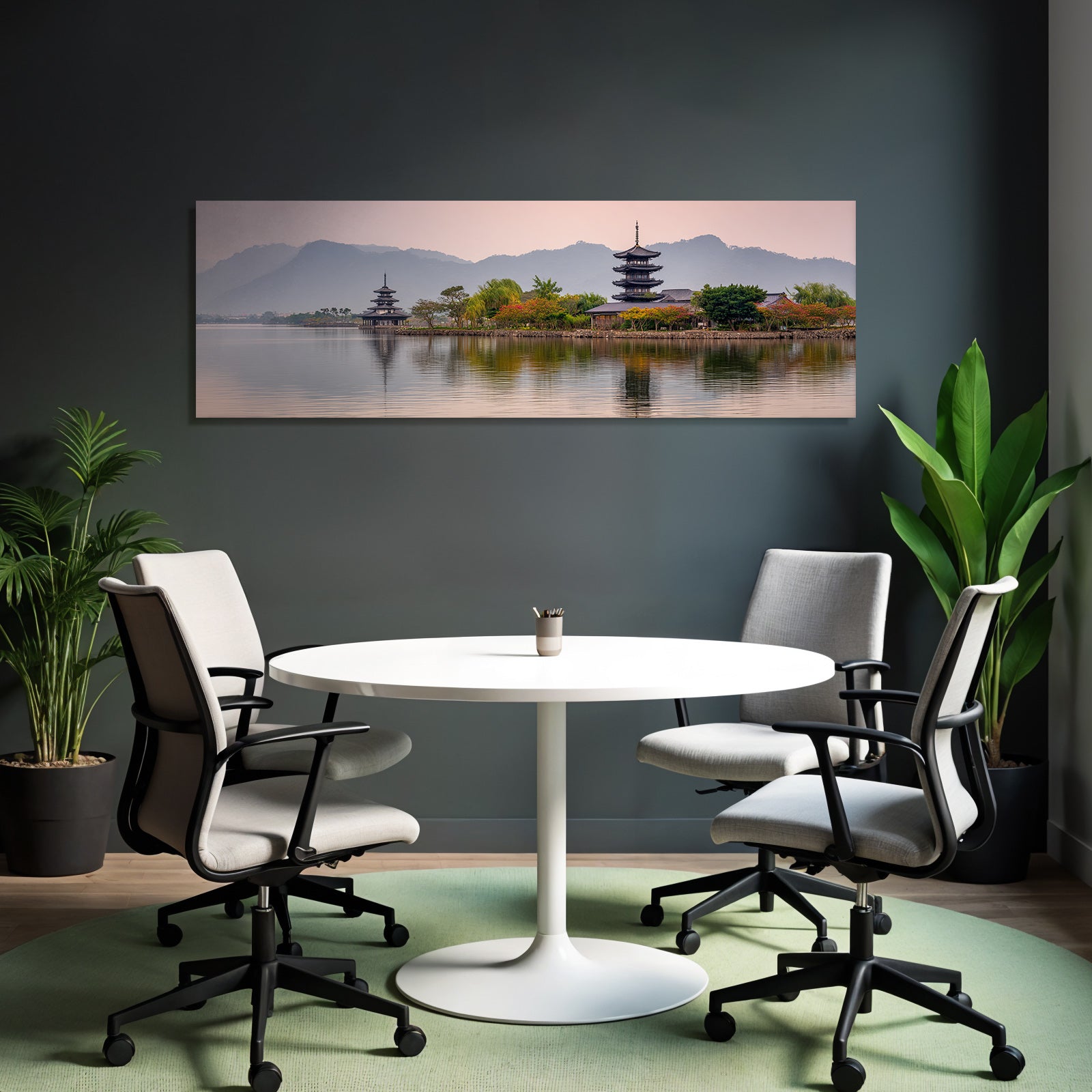 See Mit Pagoden Und Bergen Im Sonnenaufgang