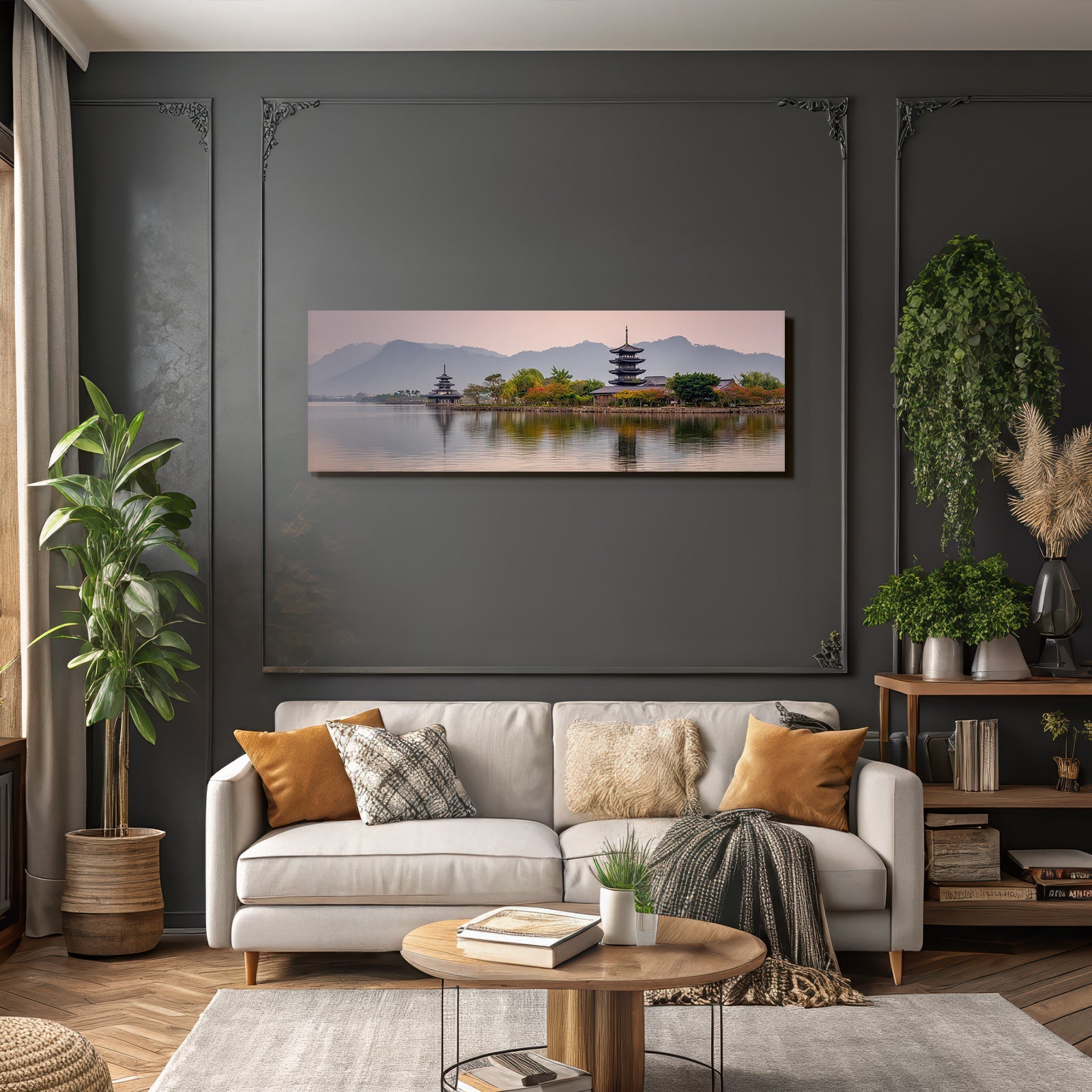 See Mit Pagoden Und Bergen Im Sonnenaufgang