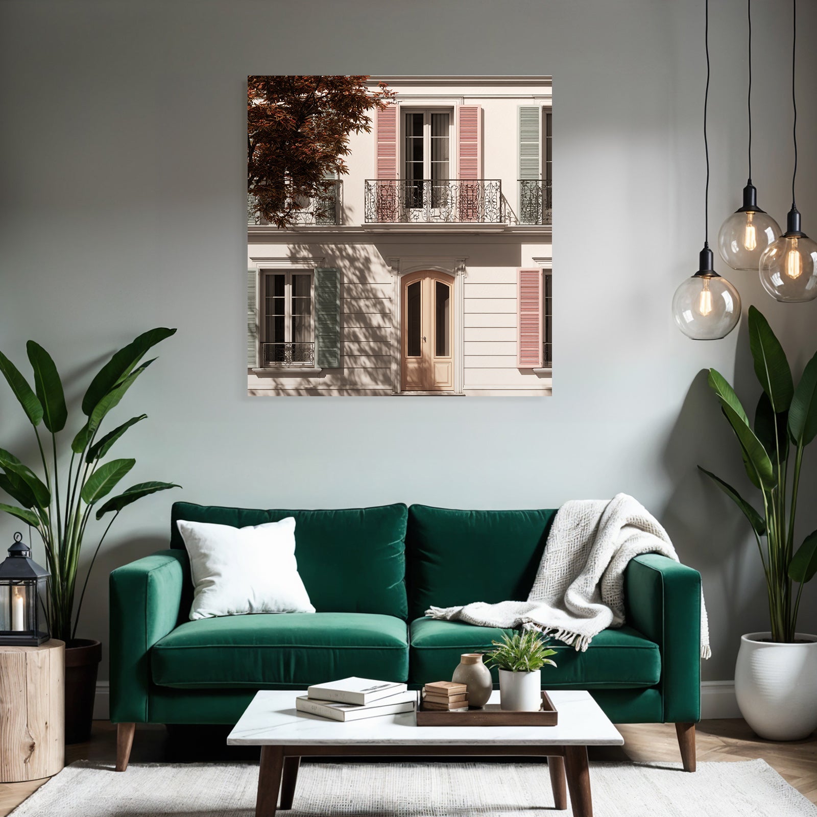 Klassische Hausfassade Mit Balkonen Pastellfarbenen Fensterläden Tür Und Baum