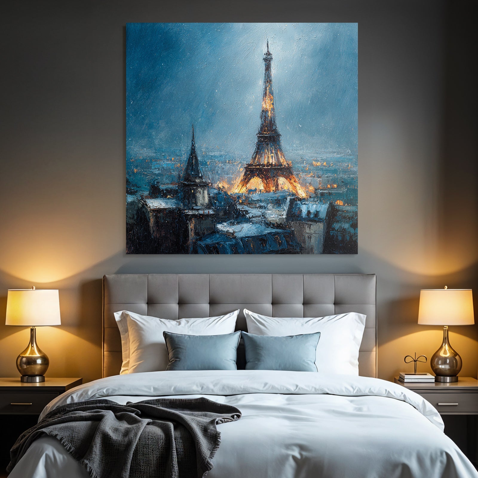 Night view of the Eiffel Tower in the blue sky