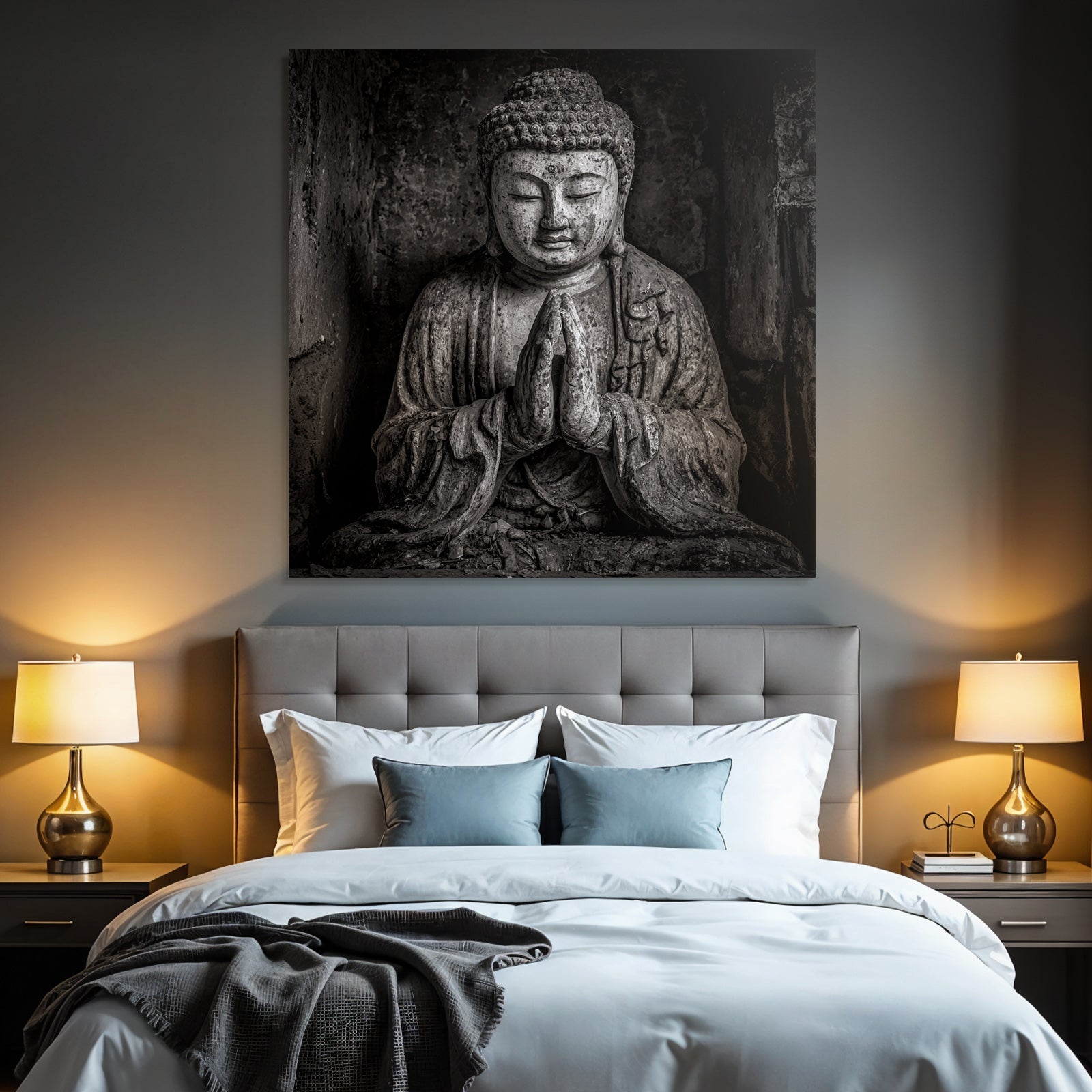 Stehender Buddhistische Statü Pray Position Monochrom