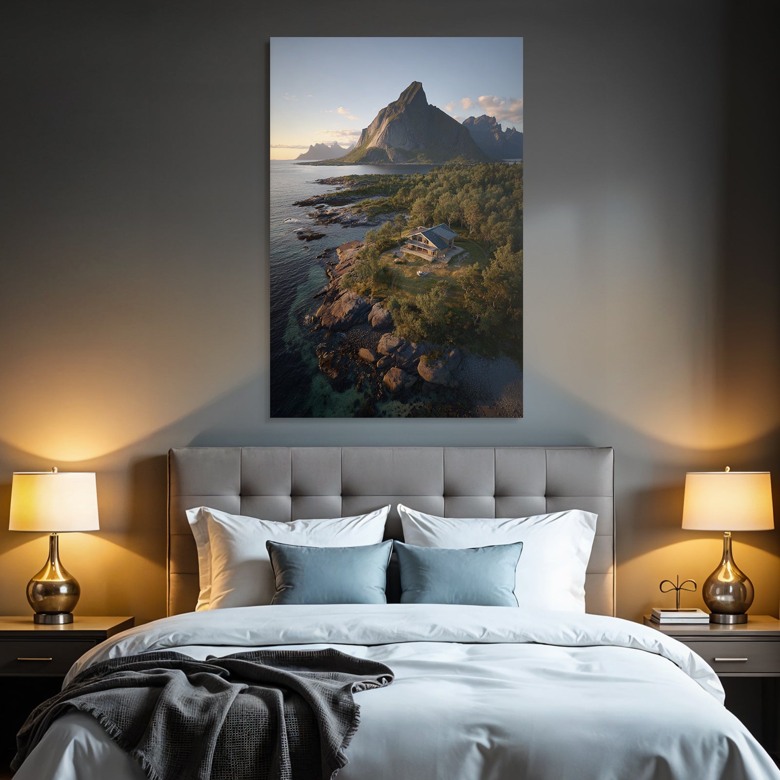 Friedliche Küstenlandschaft Modernes Haus Auf Felsen Mit Bergen Hintergrund
