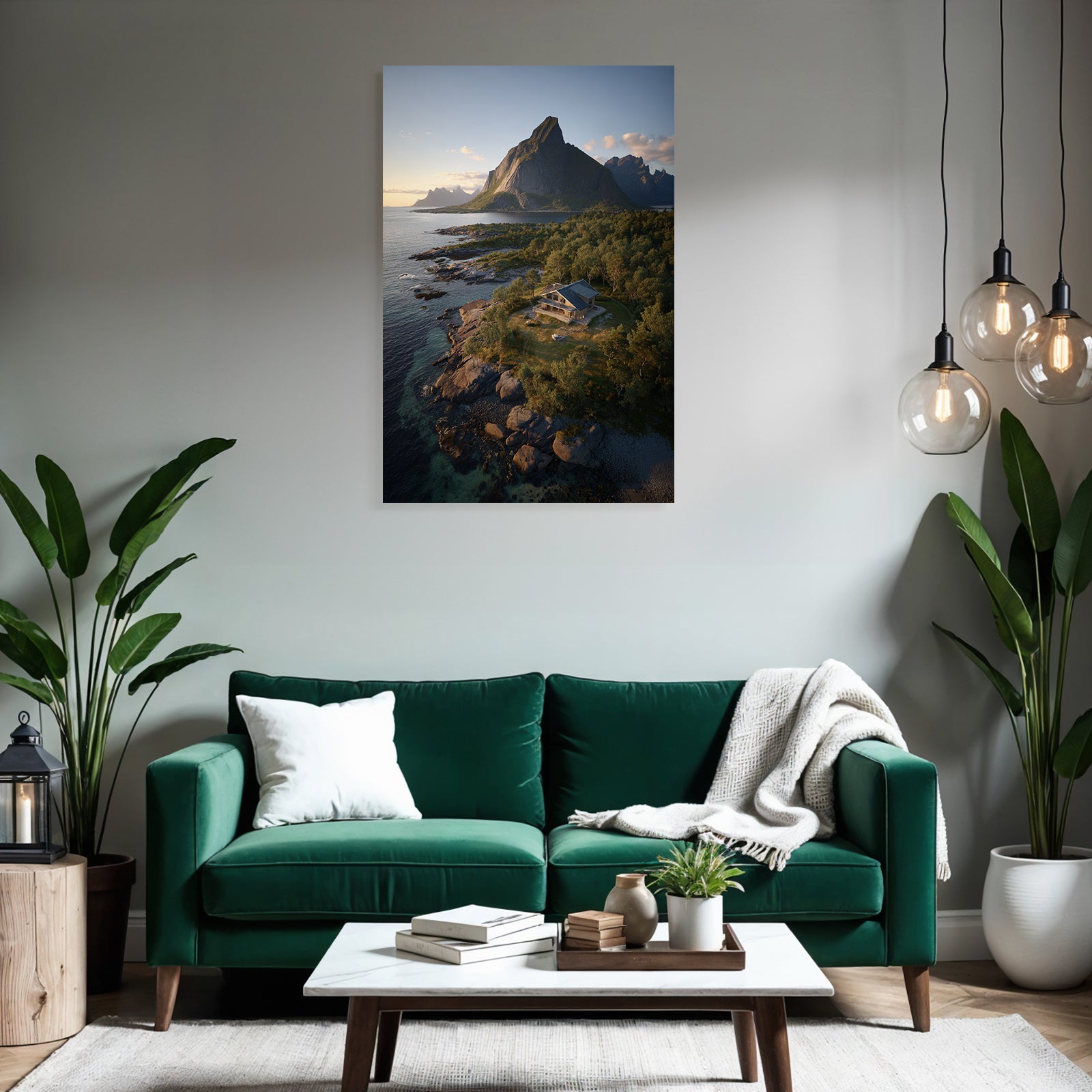 Friedliche Küstenlandschaft Modernes Haus Auf Felsen Mit Bergen Hintergrund