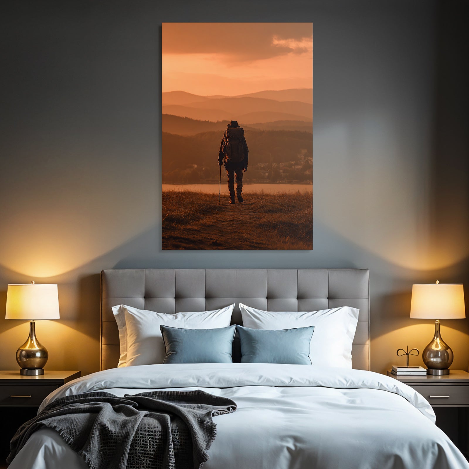 Wanderer Im Sonnenuntergang In Den Bergen