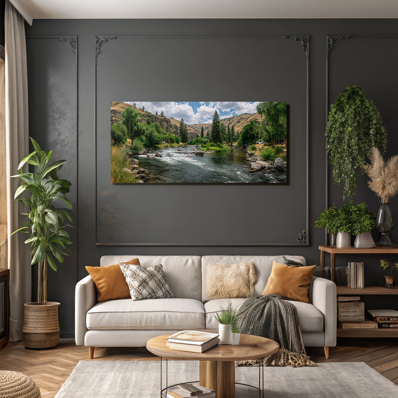 Friedliche Landschaft Mit Fluss Und Bergen