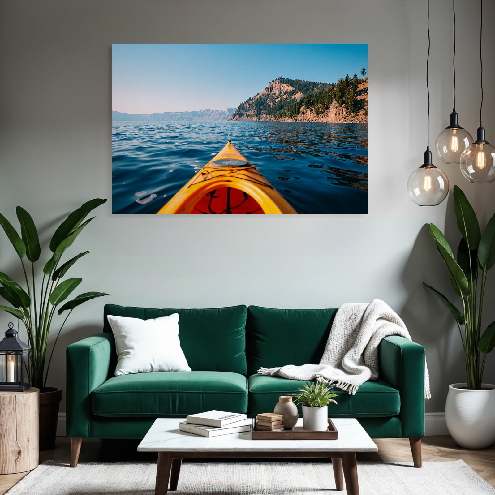 Kayak Auf See Mit Klippen Und Baeumen Unter Blaüm Himmel