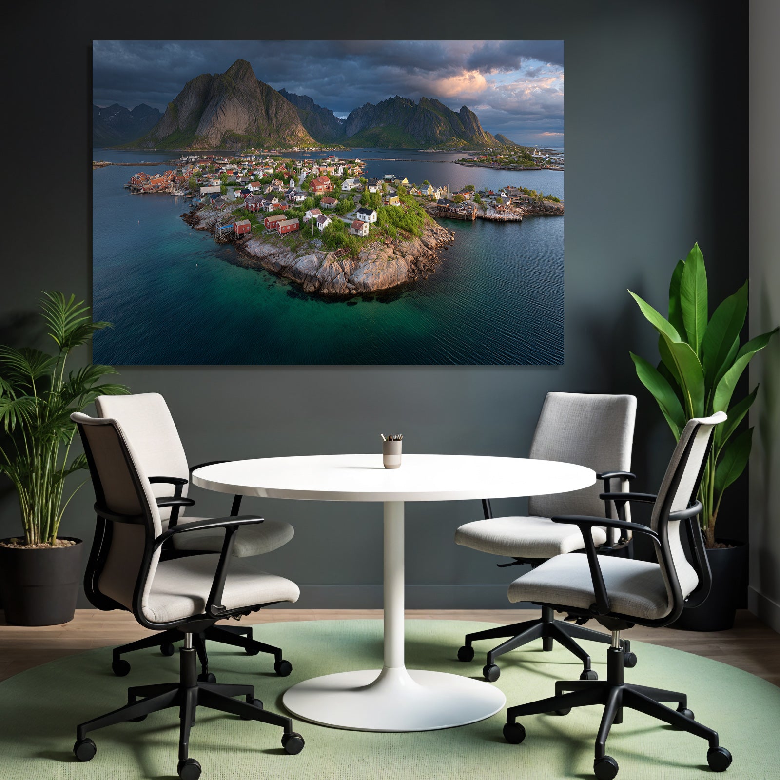 Küstenlandschaft Mit Bunten Haeusern Und Insel In Norwegen