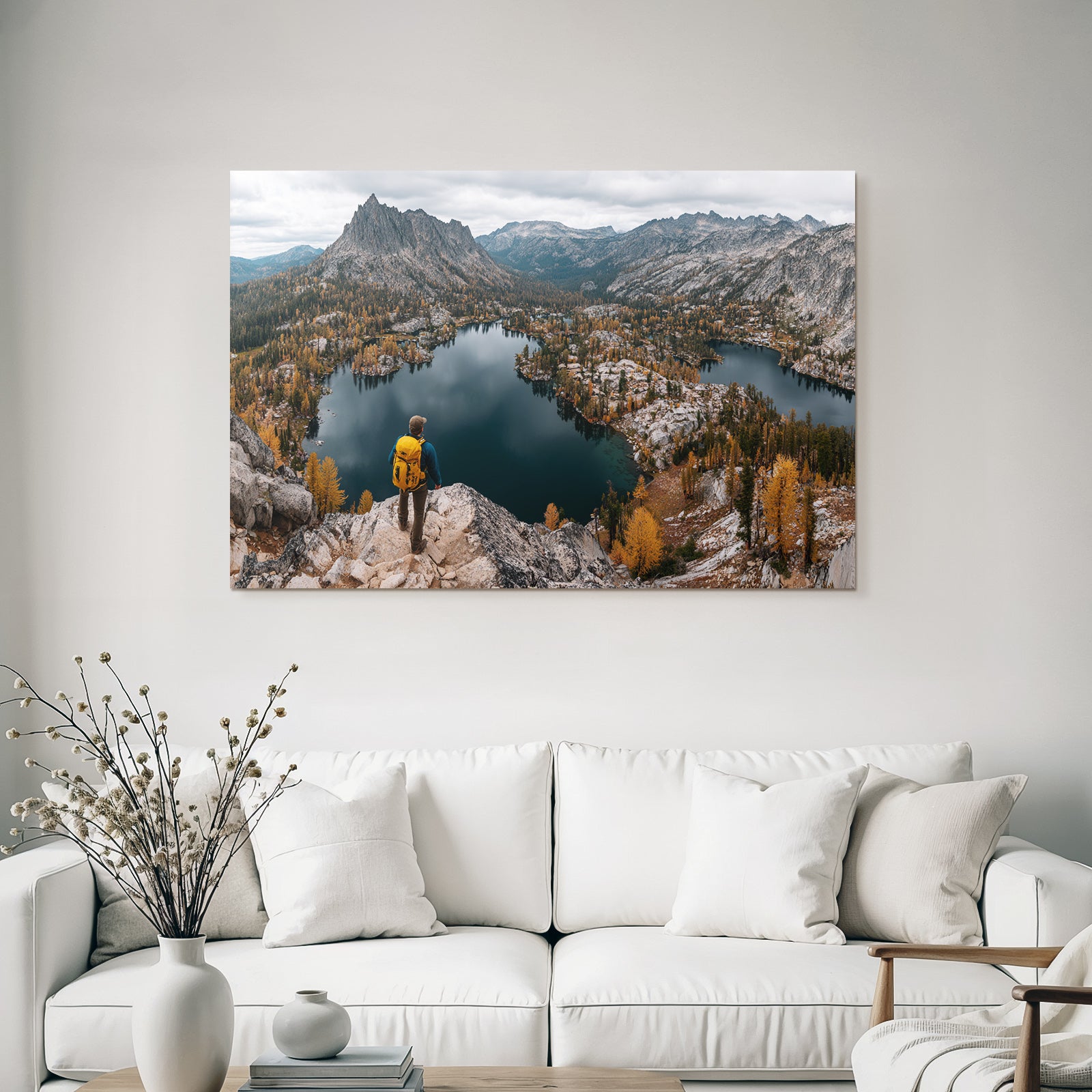 Malerische Landschaft Hiker Bergseen Herbst Veränderungen
