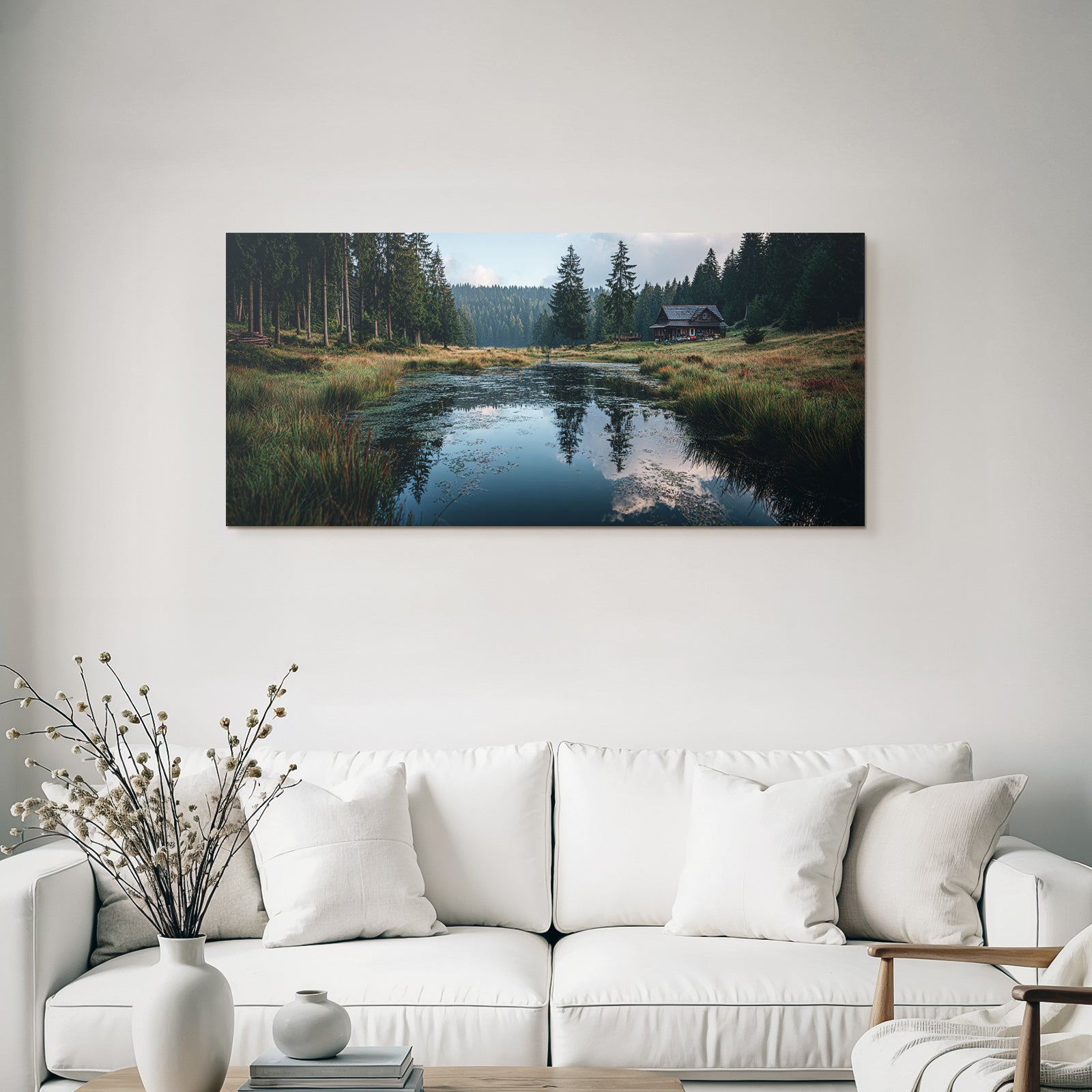 Ruhige Landschaft Mit Holzhütte Und Reflektionen Im Wasser