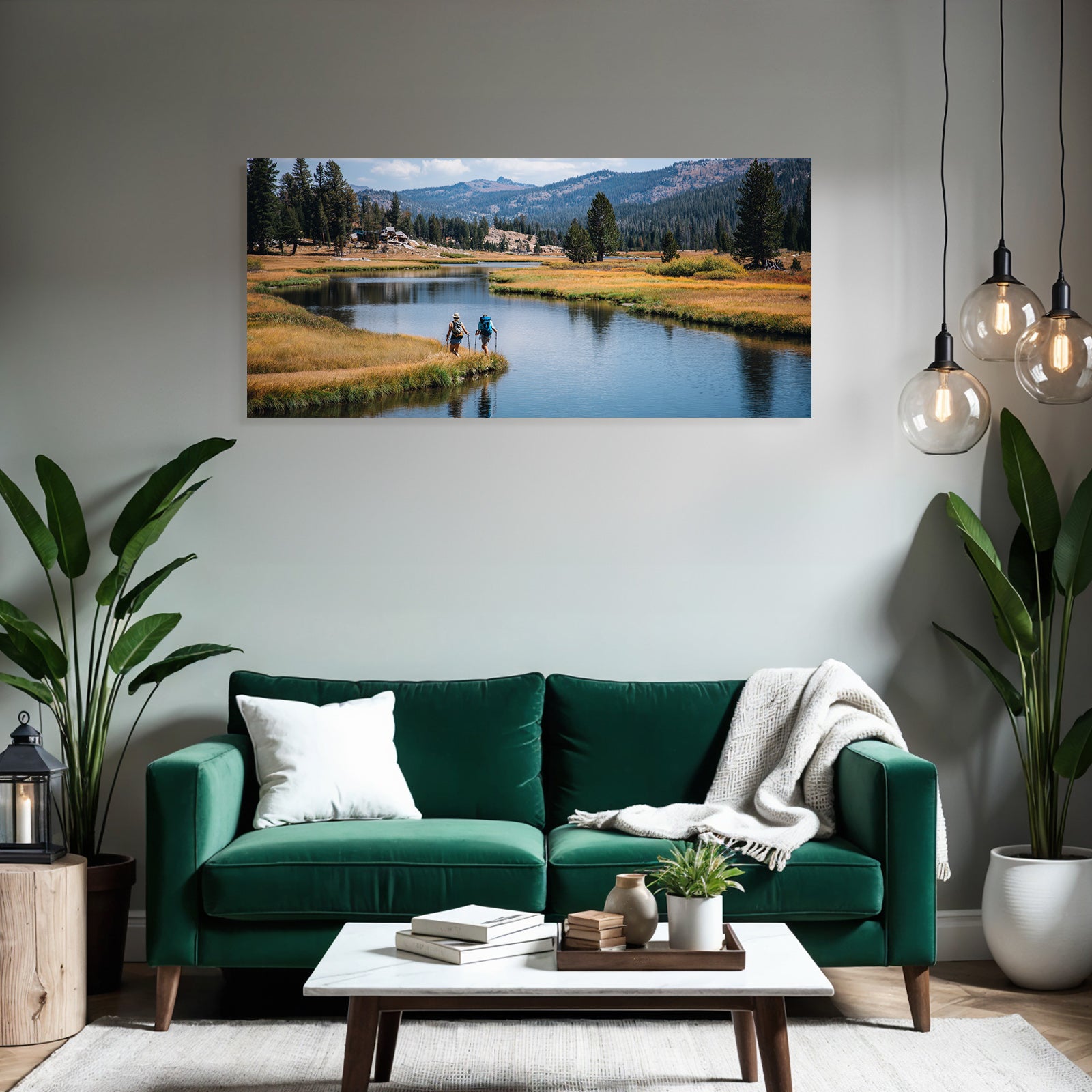 Wanderer Am Fluss In Der Natur