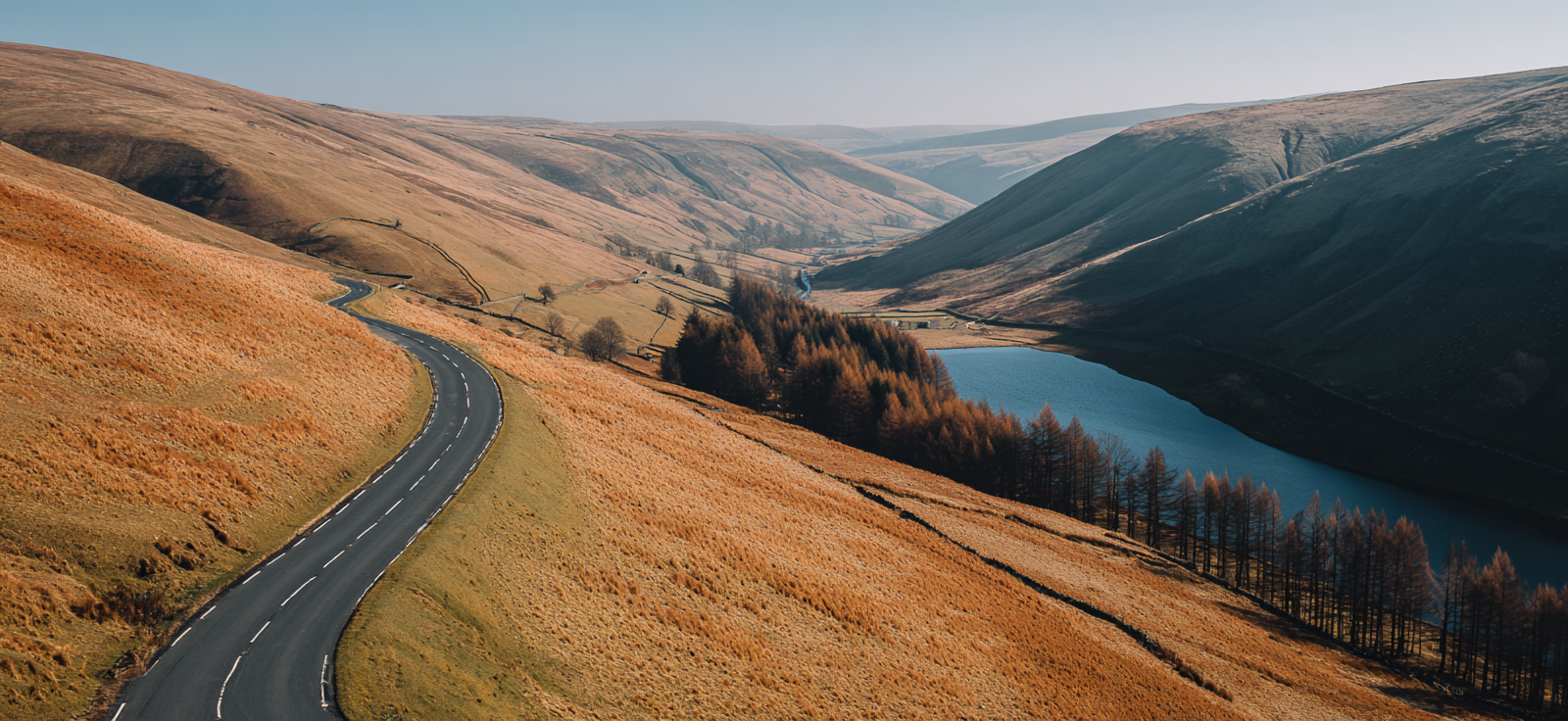 Winding Road Through Hills Scenic Landscape Tranquility | Reisen und Outdoor | Themen und Hobbys