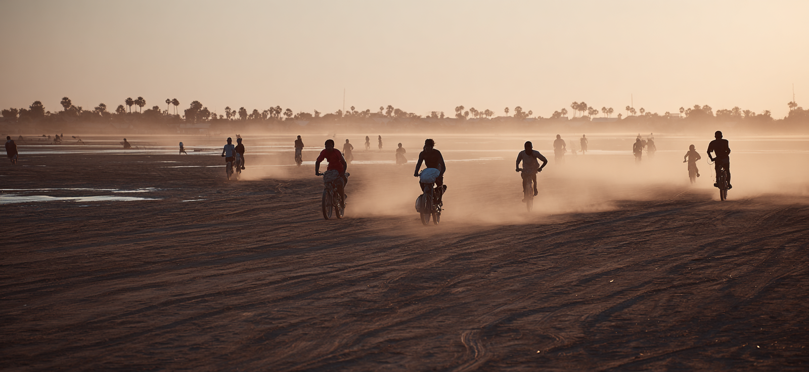 Strand Sunset Fahrradfahren Palmbaeume Abendstimmung | Sport und Bewegung | Themen und Hobbys