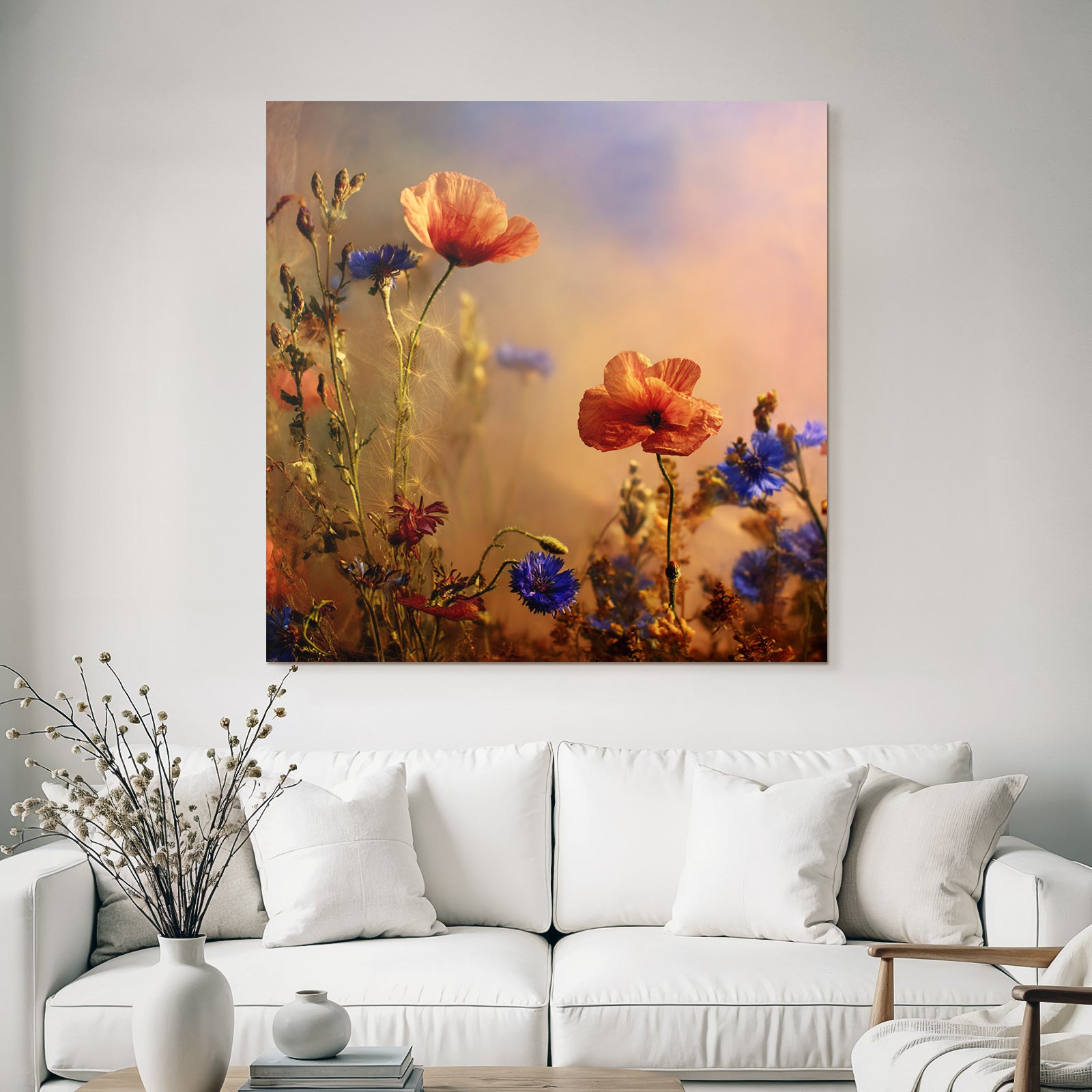 Serenes Arrangement Mit Orangen Mohn Und Blaün Korn