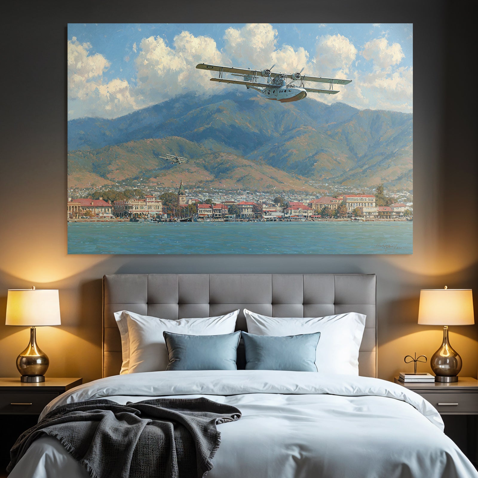 See Über Küstenstadt Mit Bergen Im Hintergrund | Flugzeuge | Mobilitaet und Technik