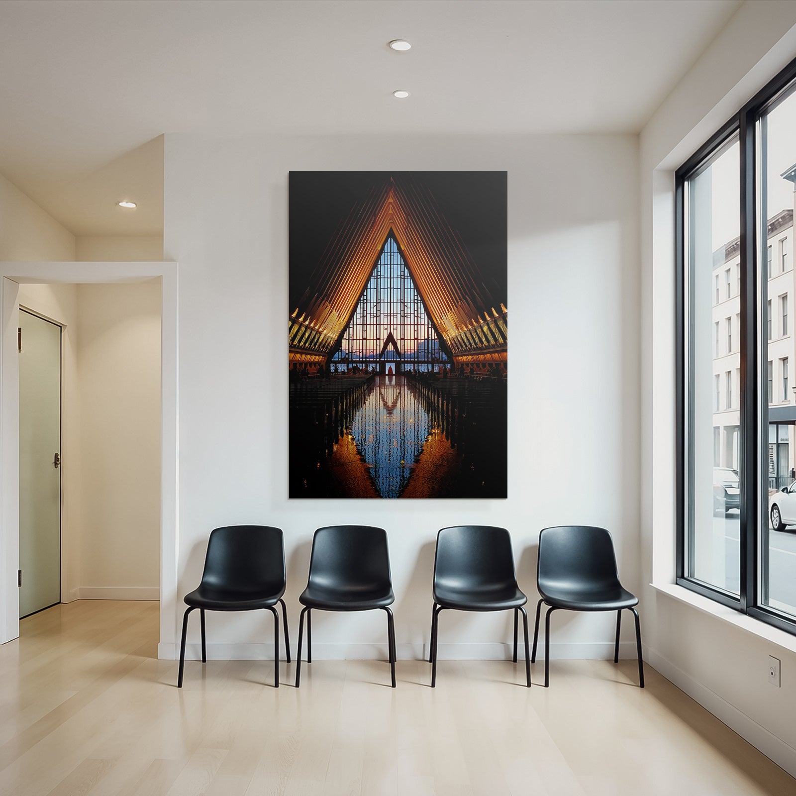 Moderne Moderne Kirche With Triangular Window And Sunset Reflection