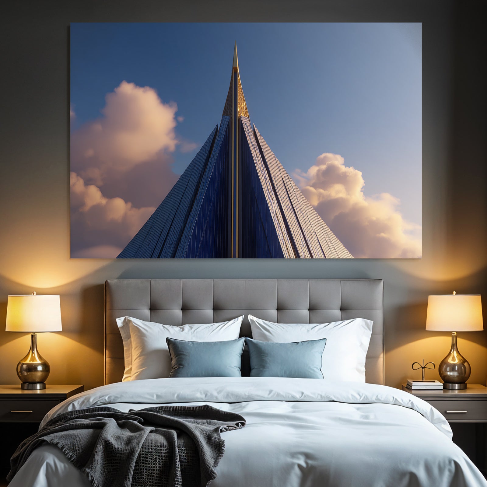 Moderne Modern Skyscraper Spire Glass Panels Blüsky Clouds