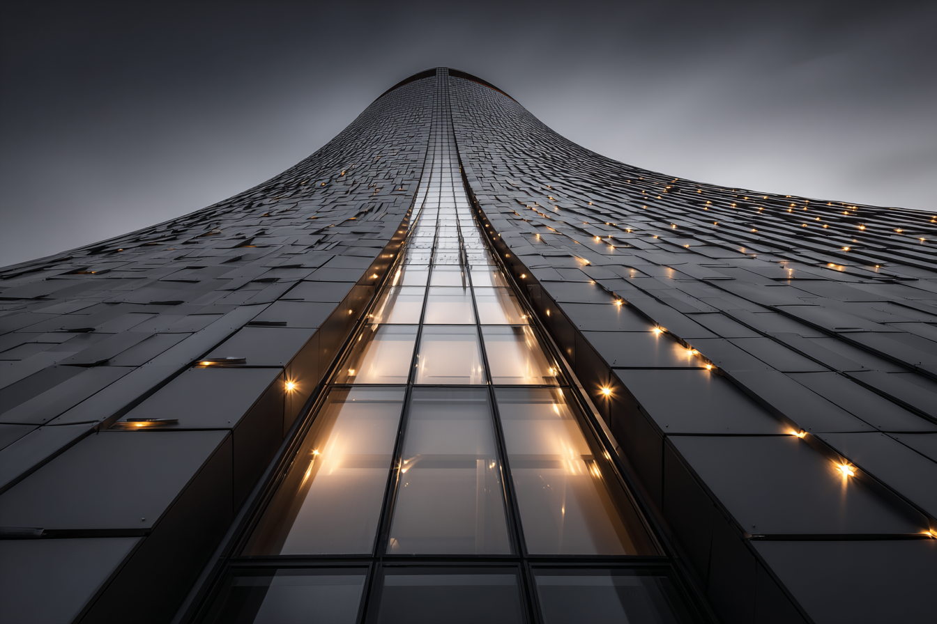 Moderne Moderne Highrise Gebäude Reflektierende Flächen Aufwärts Gekrümmt | Moderne Architektur | Architektur