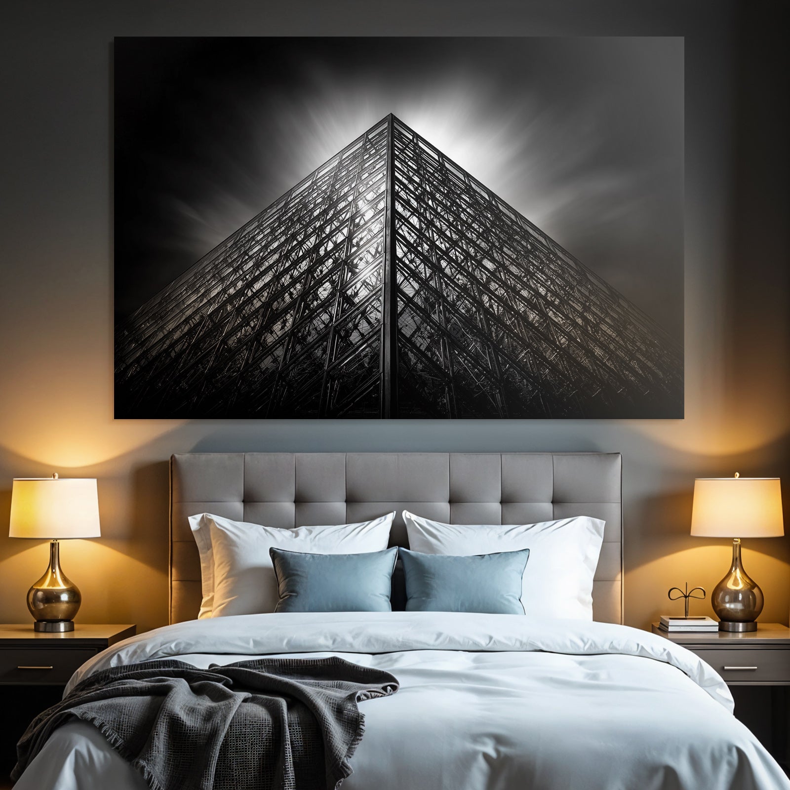 Moderne Pyramidenförmiges Glasmotiv Schwarz Weiss