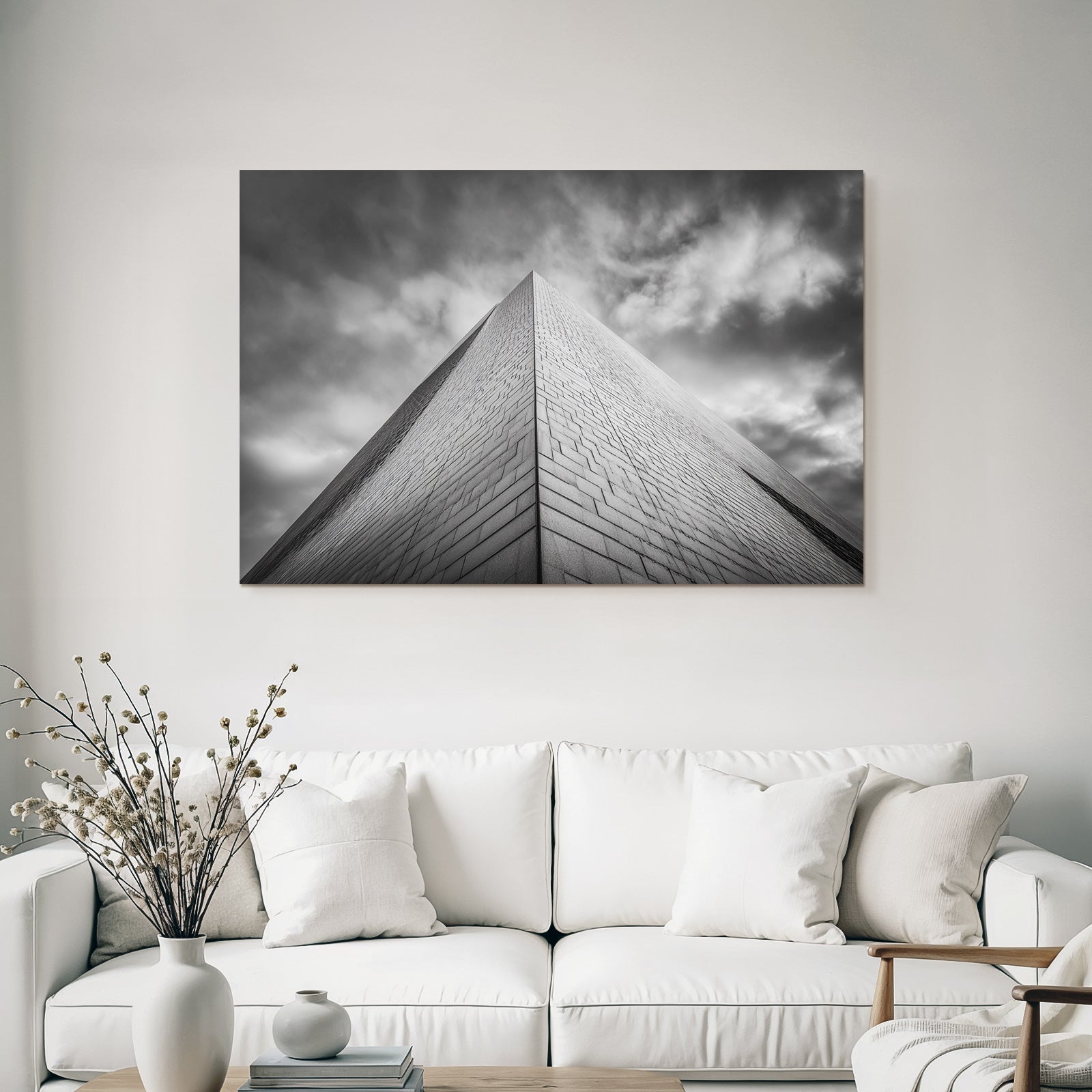 Moderne Struktur Mit Scharfem Winkel Im Monochromen Stil Unterdramatischem Himmel