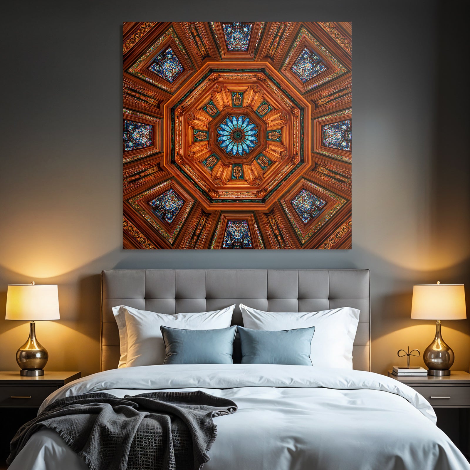 Ornate Decke Symmetrisches Oktagonale Design Mit Eleganten Holzdetails Und Buntem Glas
