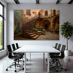 Charmanter Innenhof Mit Spiraltreppe Und W Lettert Journal Appel Plantzen