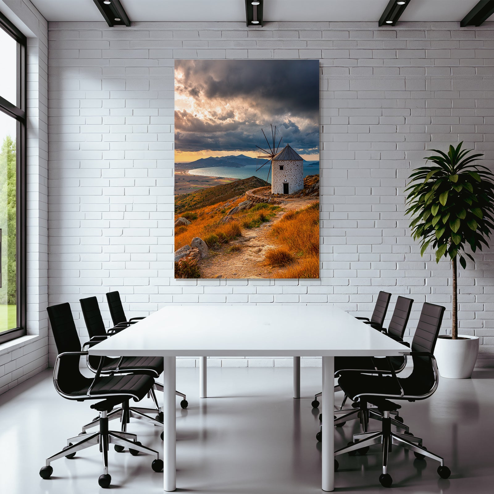 Malerische Landschaft Mit Windmühle Hügel Und Wasser Beim Sonnenuntergang