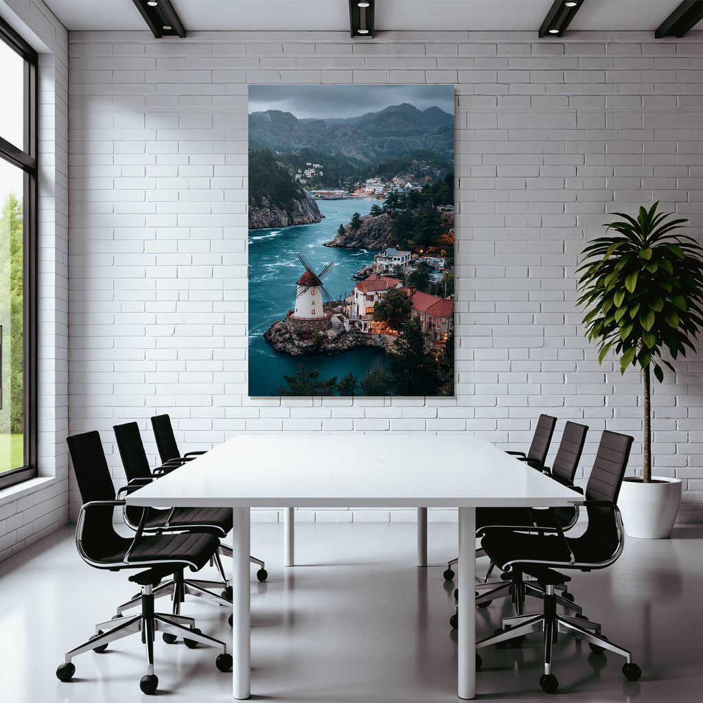 Windmühle Auf Steinigem Hügel Am Fluss Umgeben Von Bäumen Und Gebaüden Mountain View