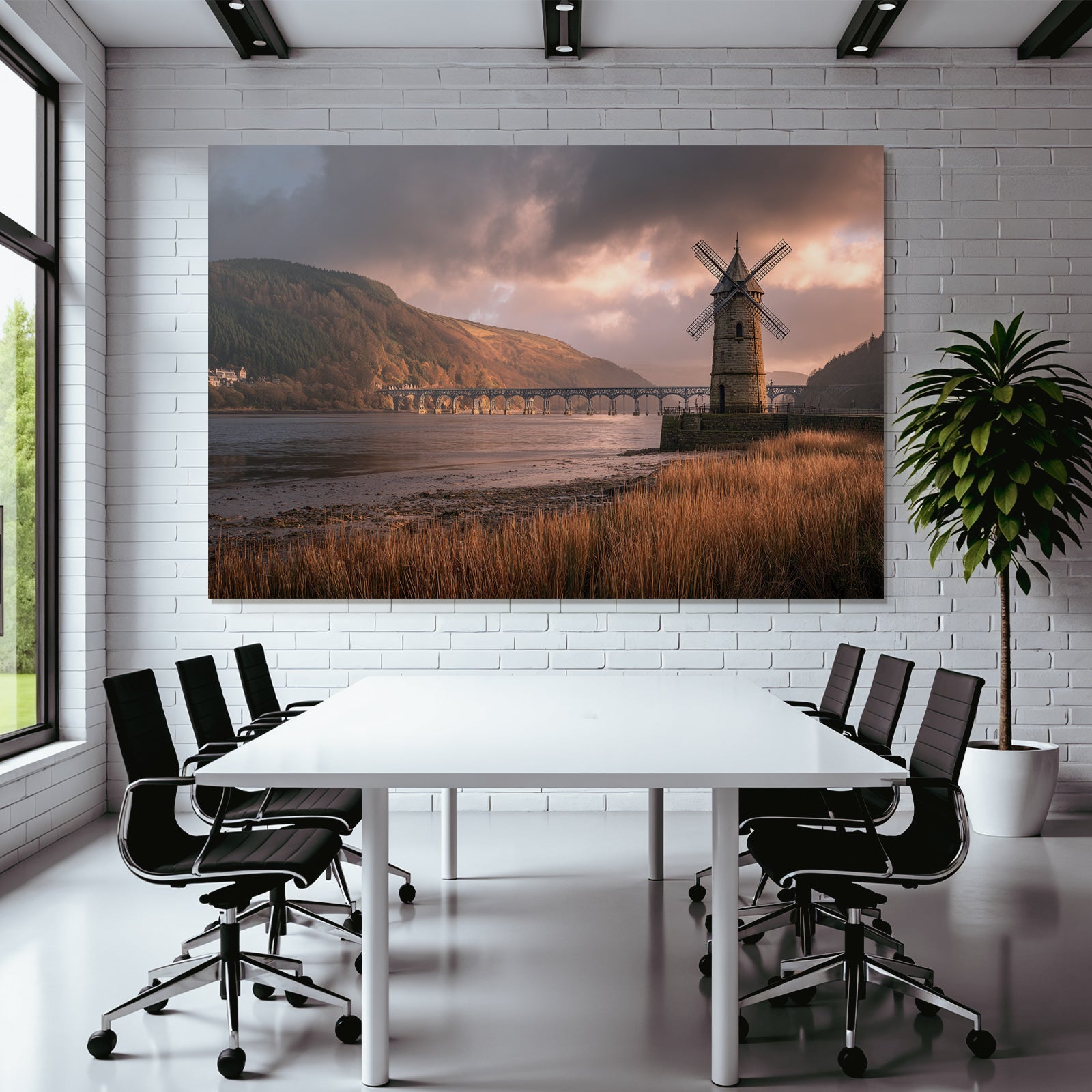 Historische Windmühle Landschaft Bruücke Wasser Reflexionen