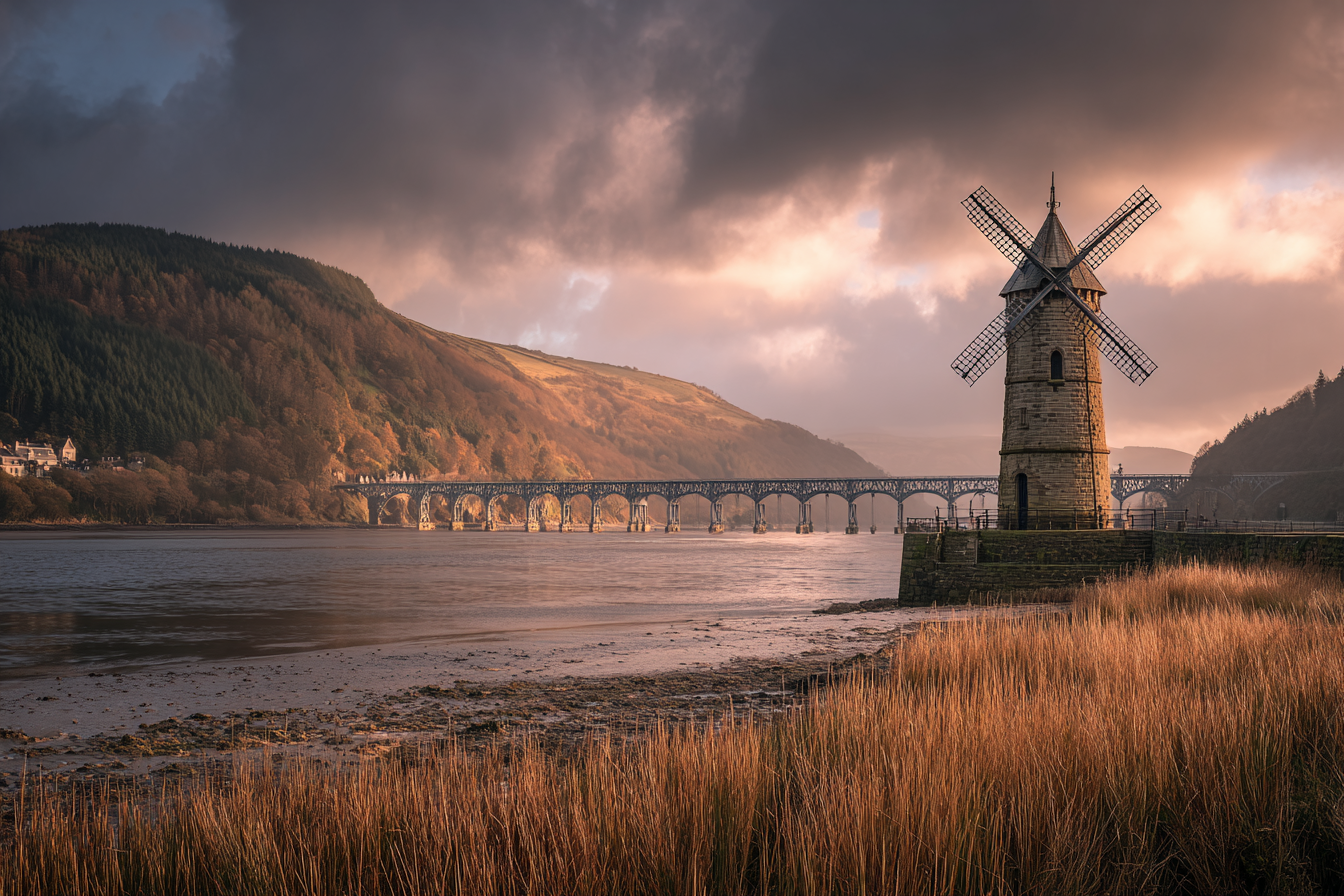 Historische Windmühle Landschaft Bruücke Wasser Reflexionen | Windmuehlen Leuchttuerme Bruecken | Architektur