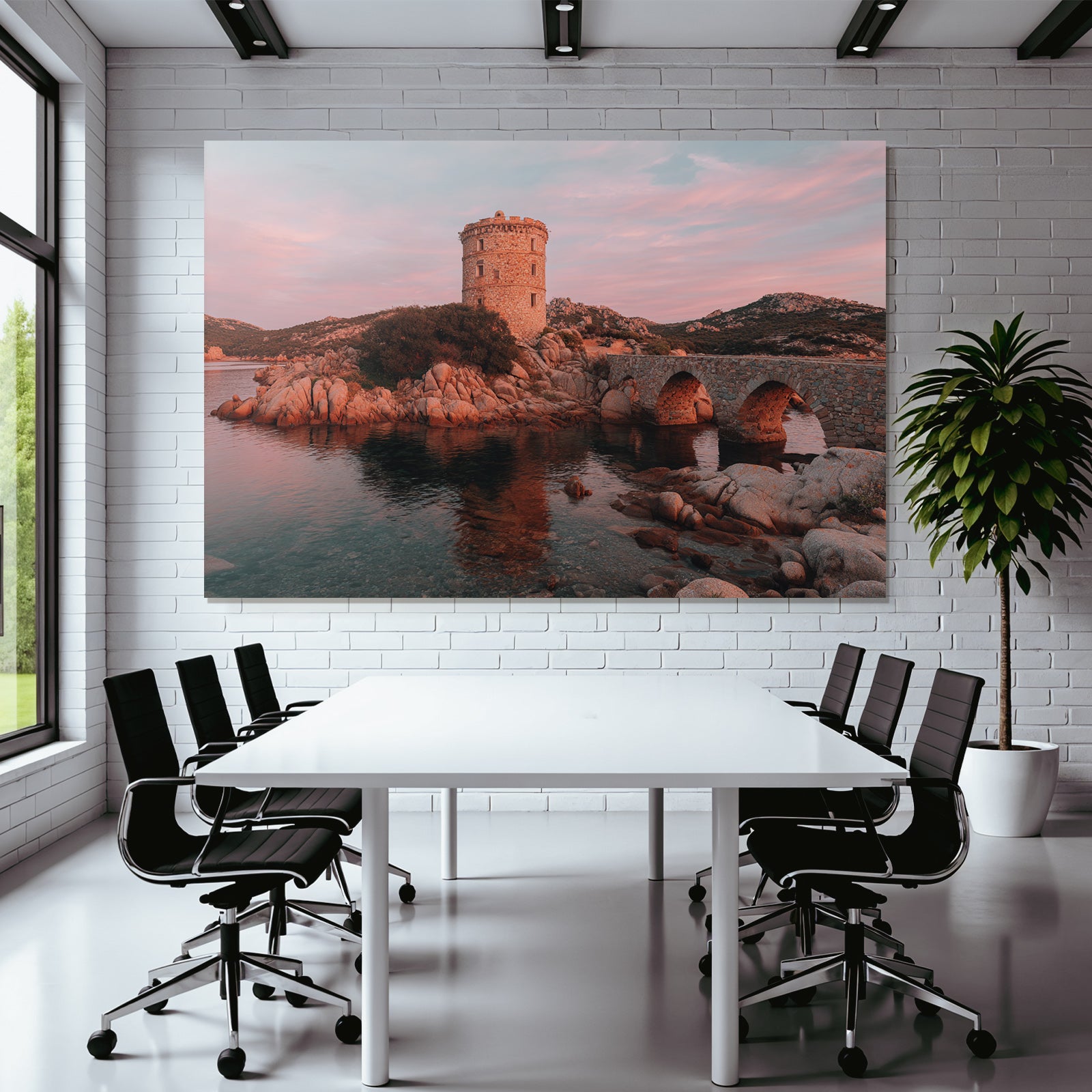 Stein Turm Am Wasser Mit Steinbrücke Und Rosa Himmel