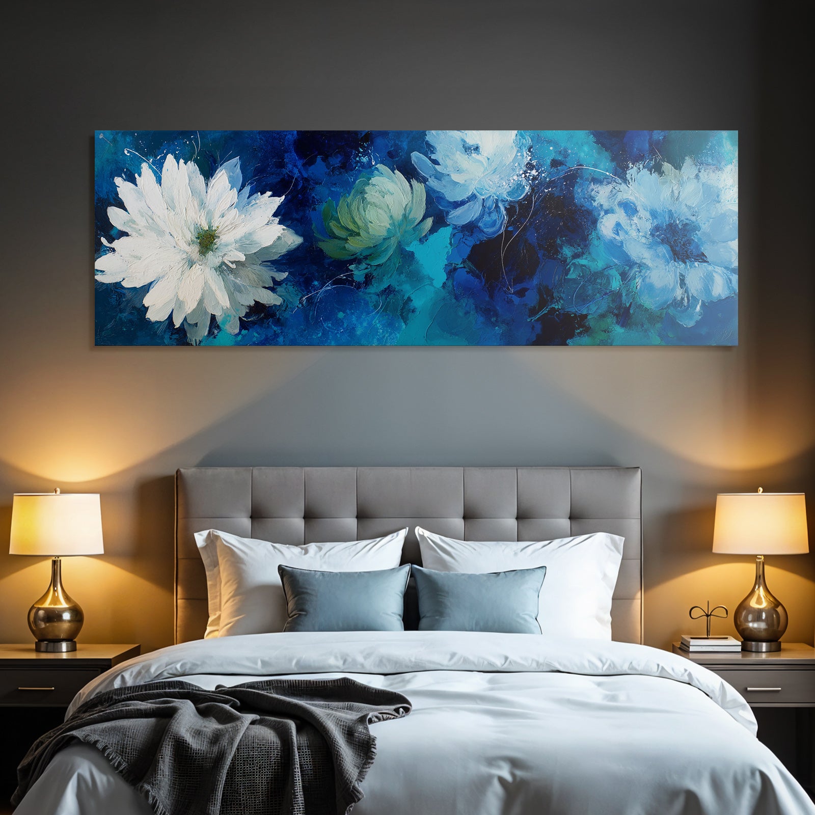 Blumen Vor Blauem Hintergrund