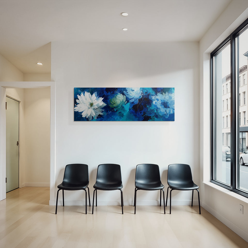 Blumen Vor Blauem Hintergrund