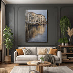 Scenic Europaeische Strasse Mit Cafes Reflektierender Boden Tranquil