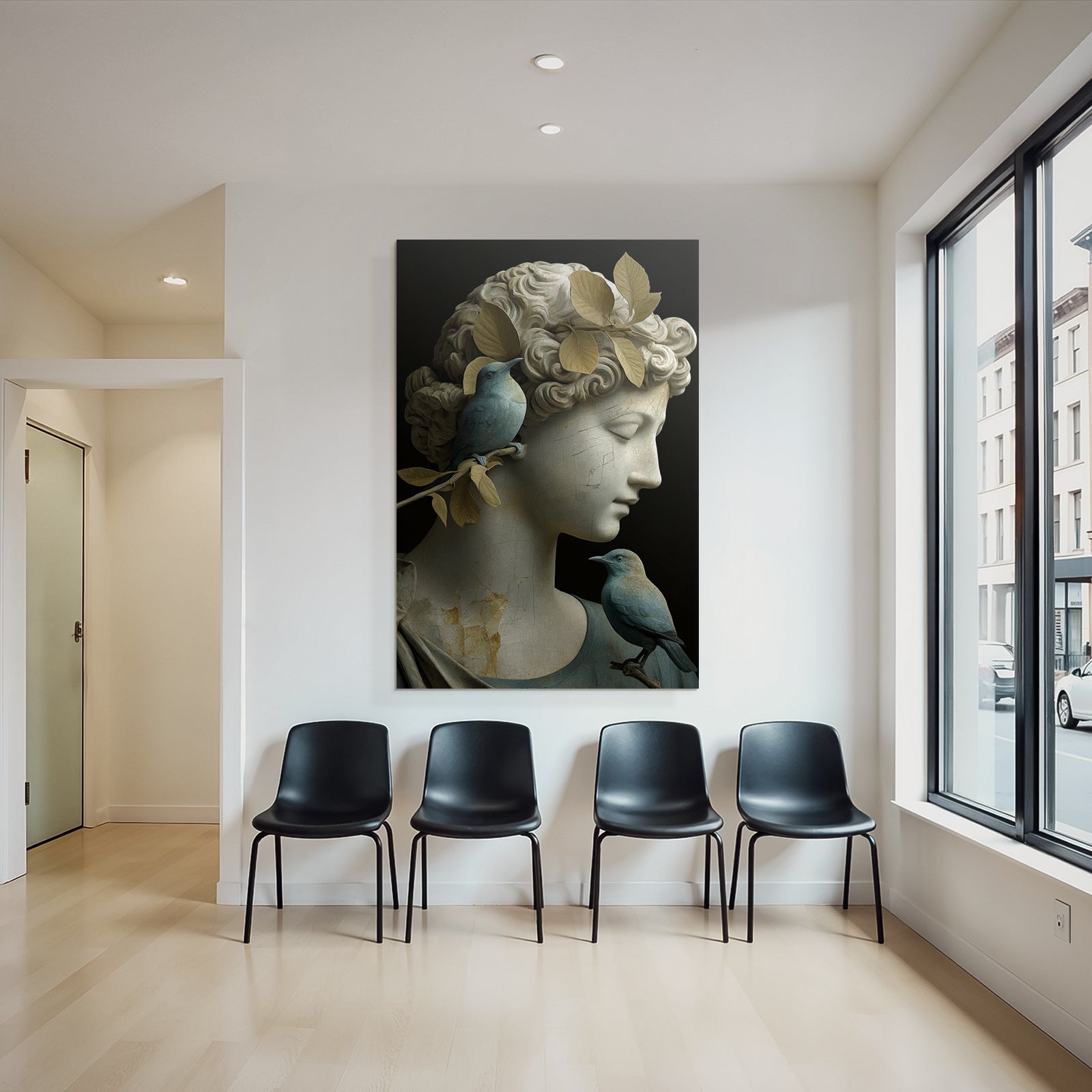 Weibliche Skulptur Mit Voegeln Und Blaettern In Hair Beige Und Blau