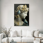 Weibliche Skulptur Mit Voegeln Und Blaettern In Hair Beige Und Blau