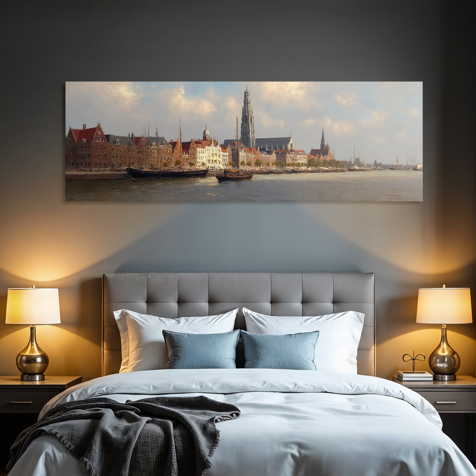 Hafenlandschaft Mit Historischen Gebaeuden Boote Und Kirchtuerme