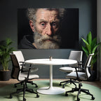 Naheaufnahme Portrait Eines Aelteren Mannes Mit Bart Und Intensivem Ausdruck