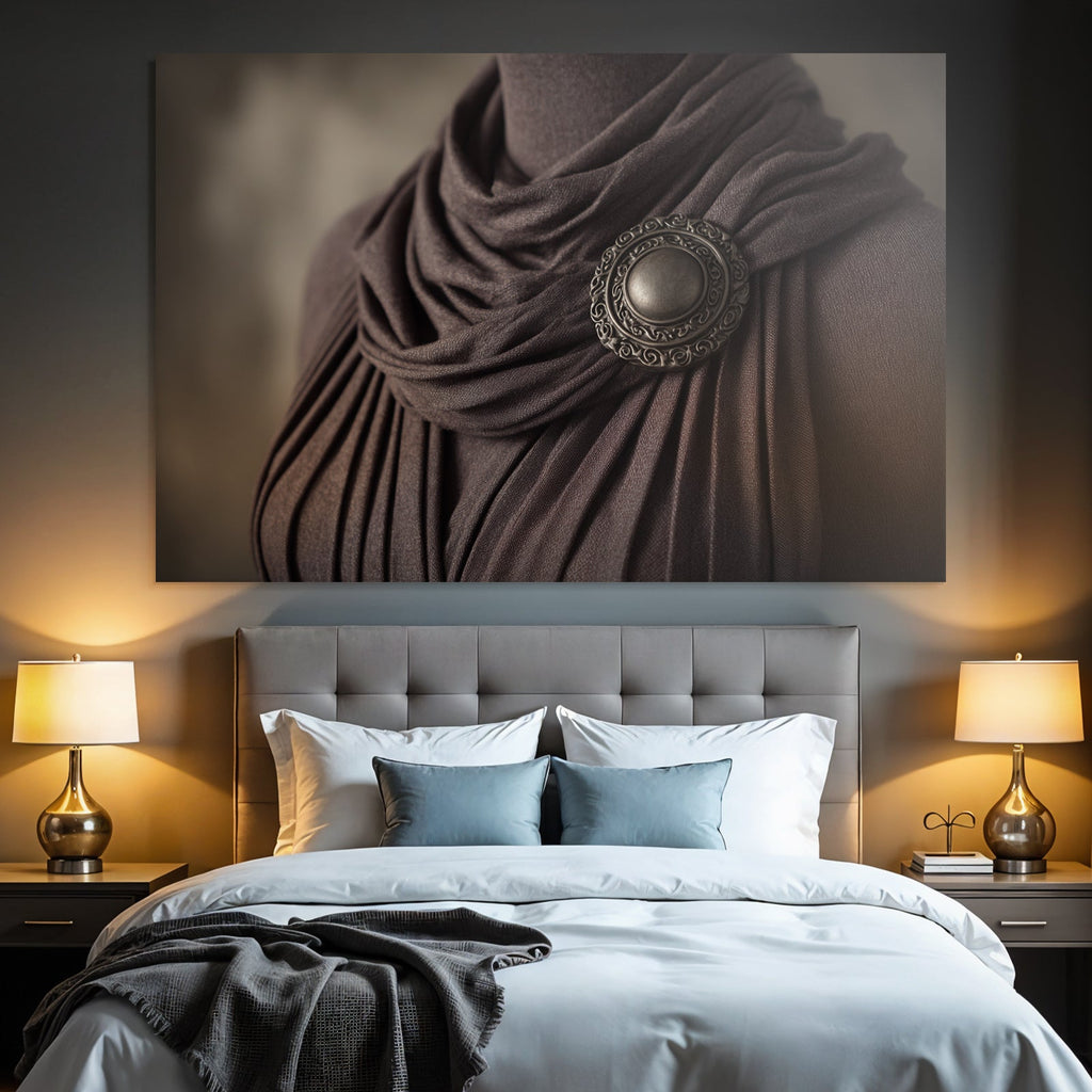 Elegante Stoff Mit Dekorativem Brosche Braun