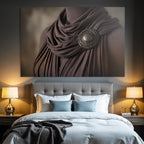 Elegante Stoff Mit Dekorativem Brosche Braun