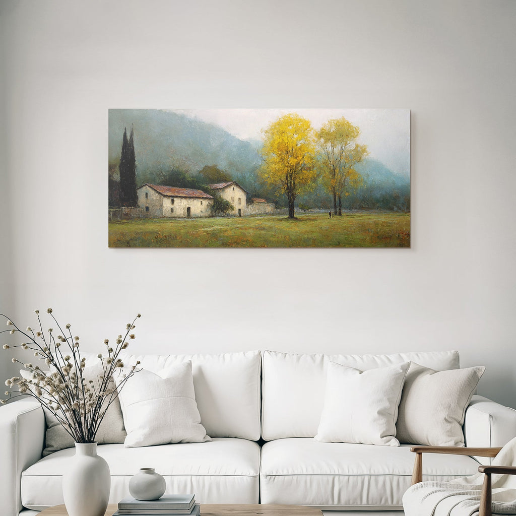 Ruhige Landschaft Im Herbst Mit Mistigen Hügeln Und Langsame Bauten