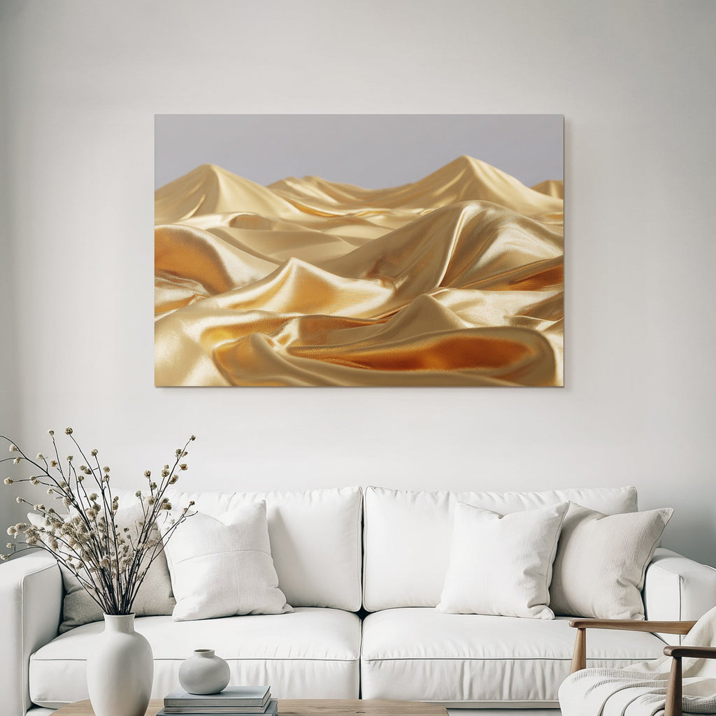 Goldener Stoff Welliges Design Satin Seide Falten