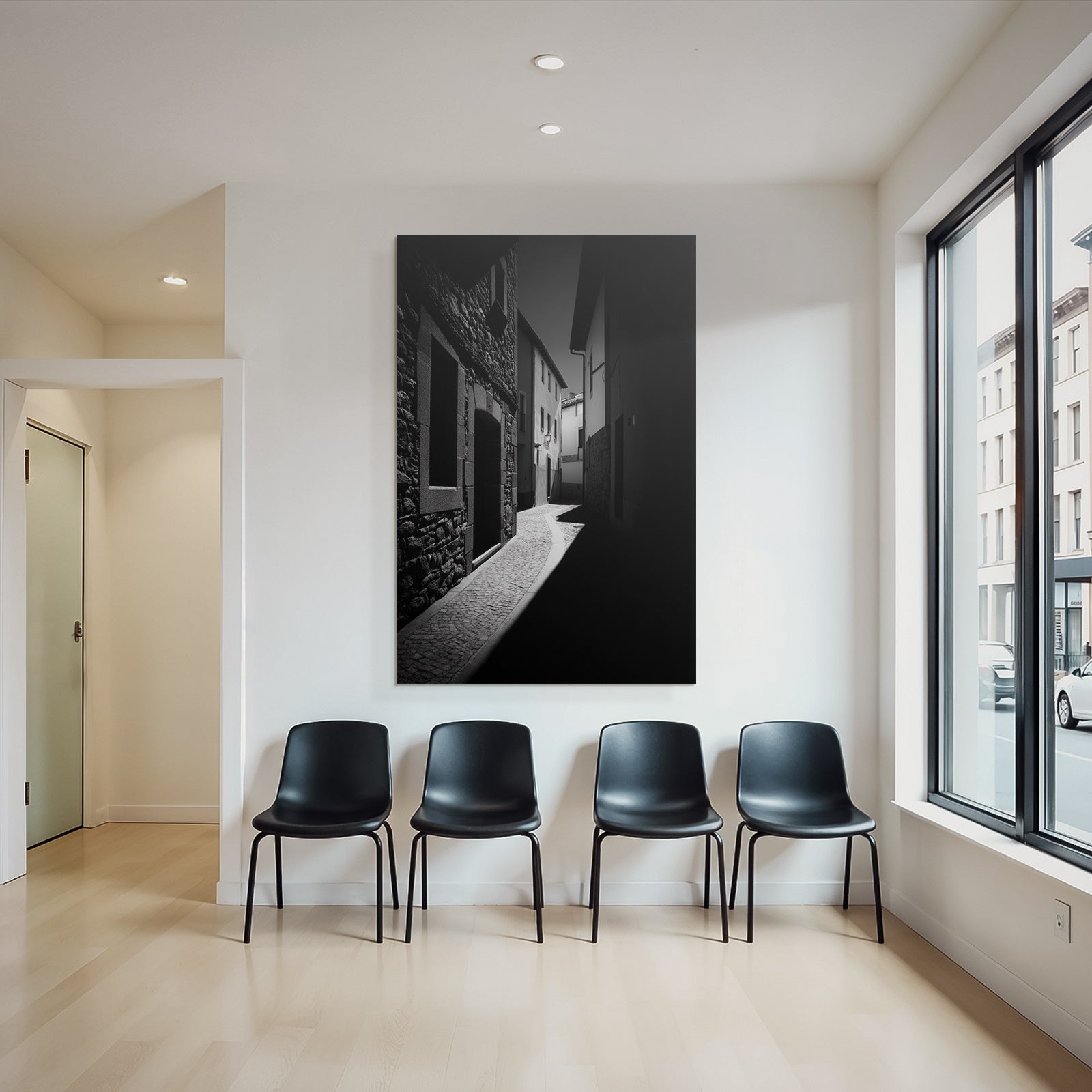 Schmale Gasse In Schwarz Und Weiss Mit Kopfsteinpflaster Und Moody Atmosphäre