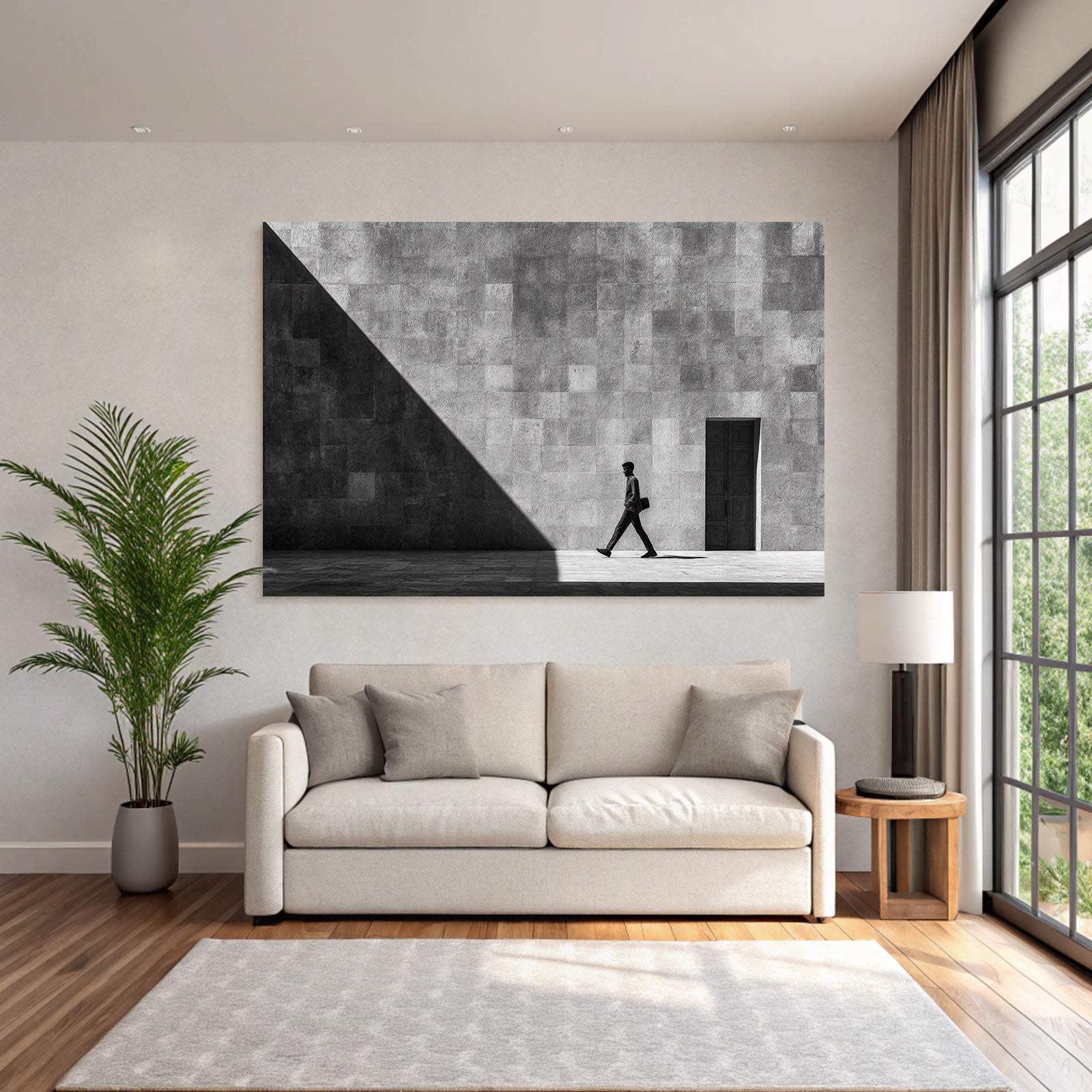 Man Geht Vor Einer Texturierten Wand Mit Einer Tür Bw Fotografie