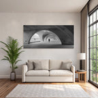 Monochromatische Bogen Tunnel Architektur Urban Minimalismus