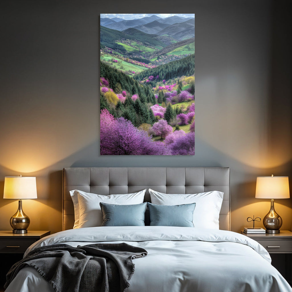 Blühende Landschaft Mit Hügeln Und Bäumen Im Frühling