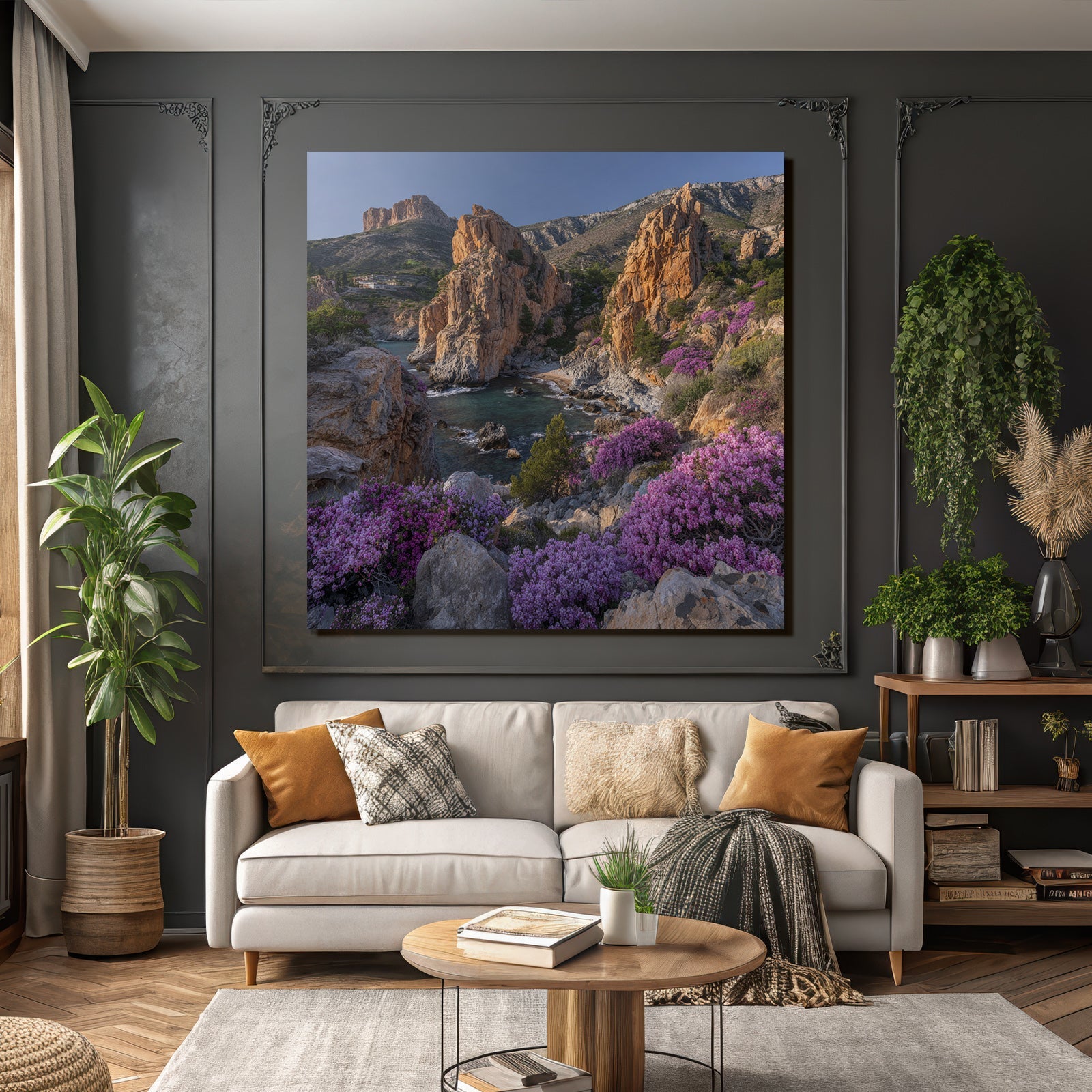 Ruckige Küste Mit Blumen Und Bergen Bei Blaüm Himmel